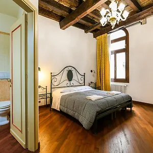 Apartment Casetta Rossa, Venedig